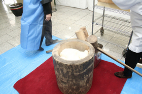 20130101mochitsuki1.jpg